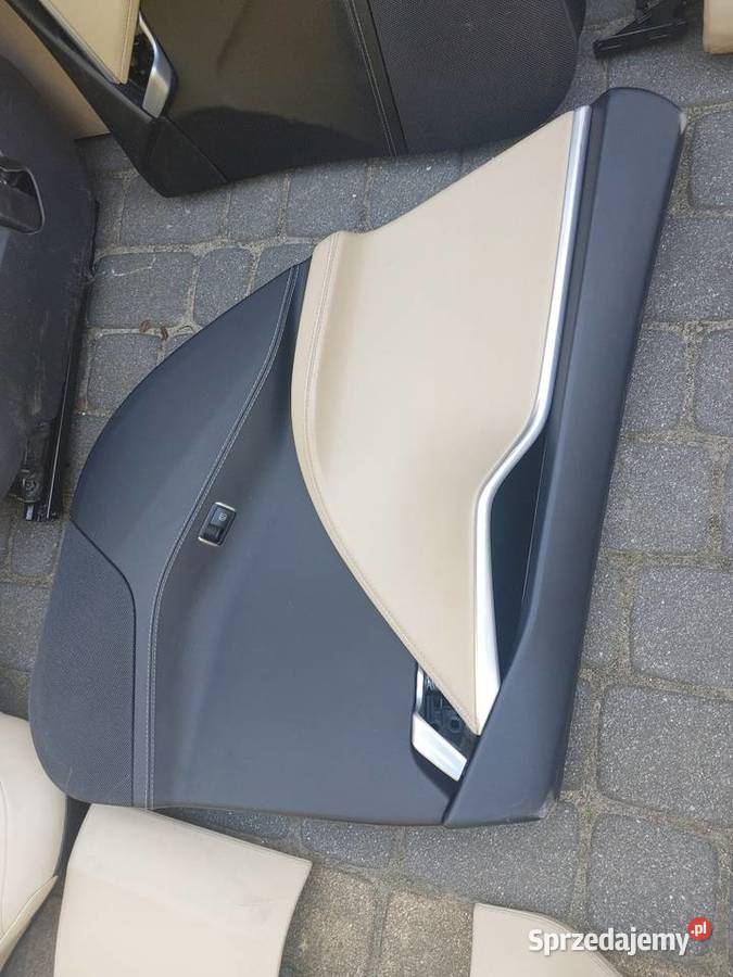 Tesla S kremowa tapicerka całość osobno Tapicerki samochodowe Gdynia