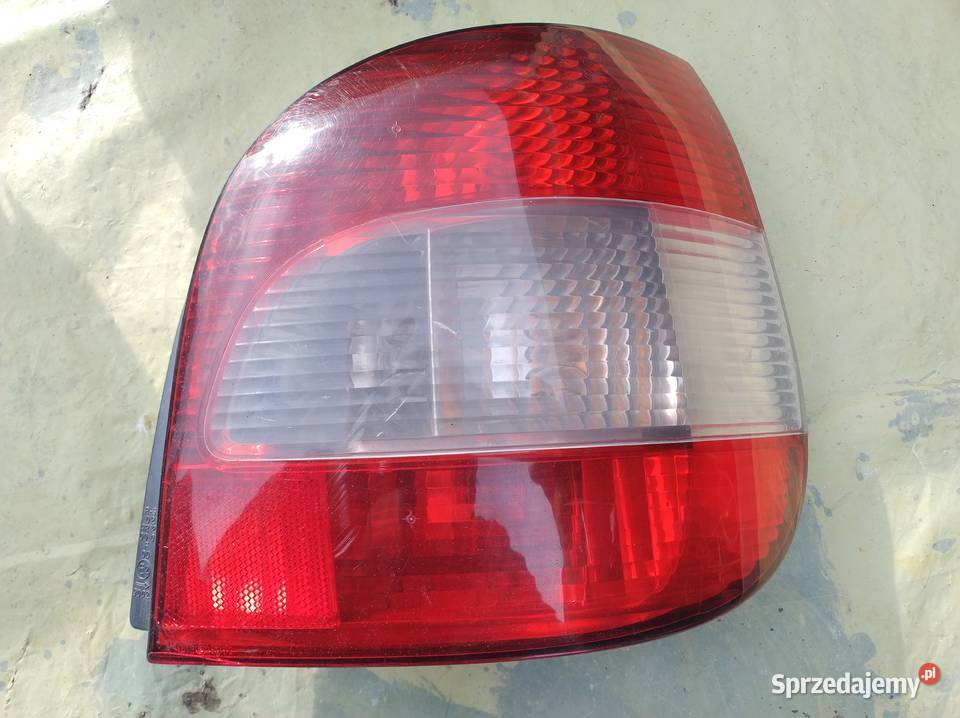 Lampa tylna lewa i prawa Renault Scenic 1 lift Lampy tylne Zahajki-Kolonia