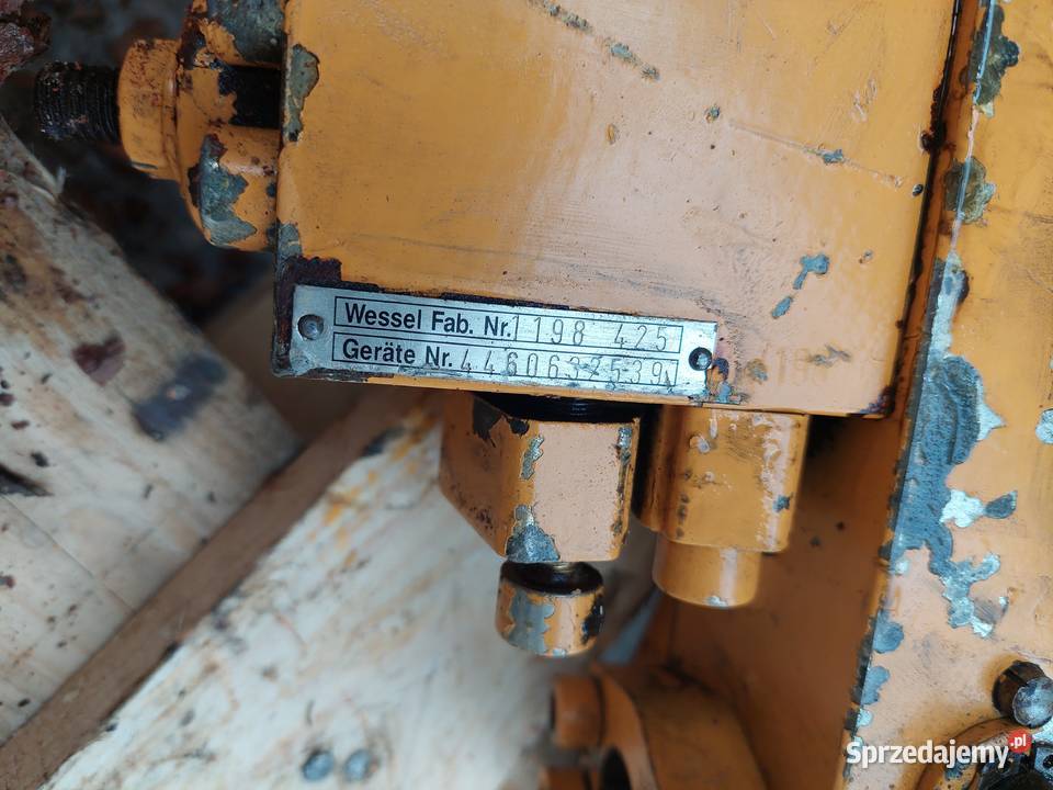 7 WYJŚĆ KOSTKA ZAWÓR ZAMEK HYDRAULICZNY LIEBHERR