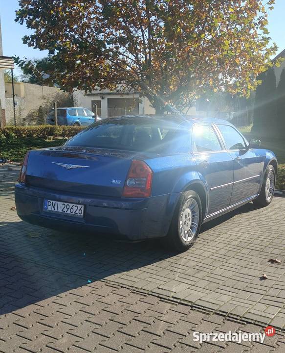 Chrysler 300C 27 benzyna z gazem niebieski Motoryzacja