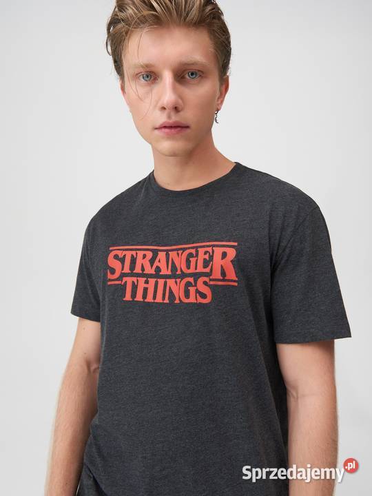 szary tshirt męski z napisem Sinsay