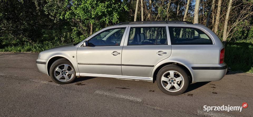 Skoda Octavia kombi 2003 20 benzyna benzyna Czosnów sprzedam