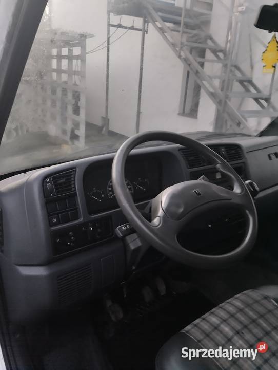 Peugeot boxer 2 5 TD długi sprzedam