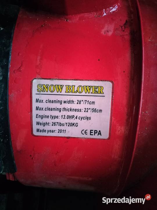 Odśnieżarka gąsienicowa Wichrów