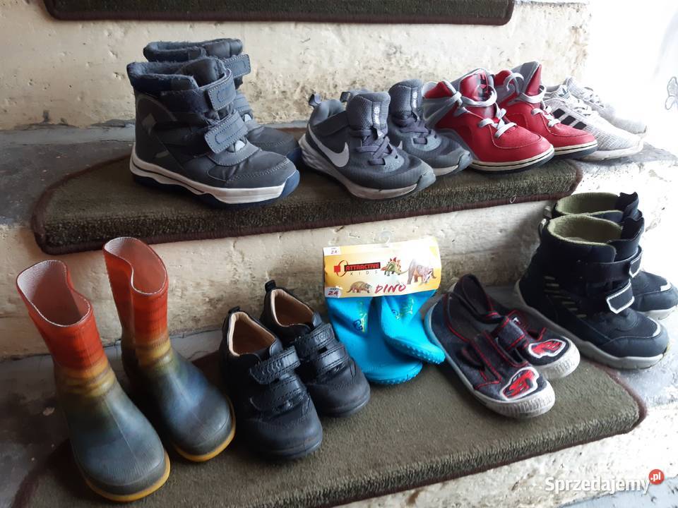 Sprzedam buty chlopca 2428