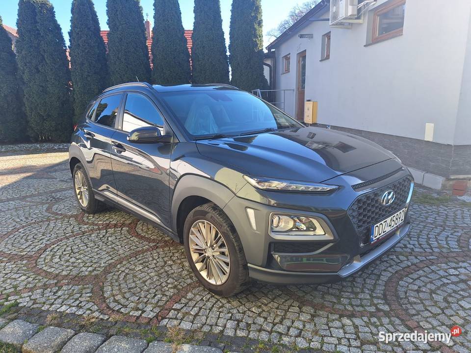 HYUNDAI KONA radio
