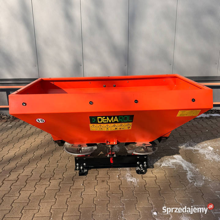 Dwutalerzowy rozsiewacz nawozu Biała Rawska