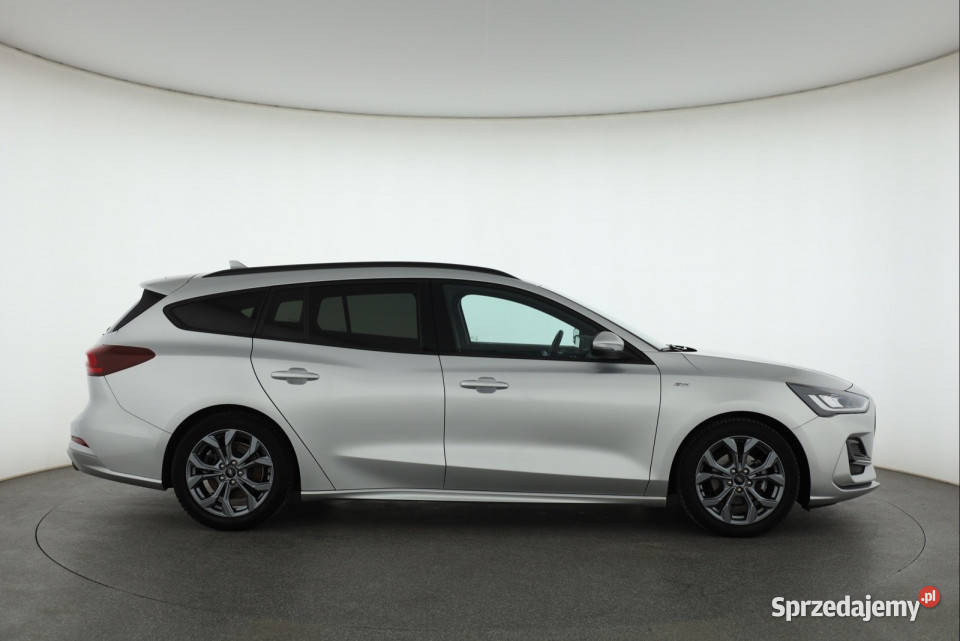 Ford Focus 10 MHEV relingi dachowe Focus Piaseczno