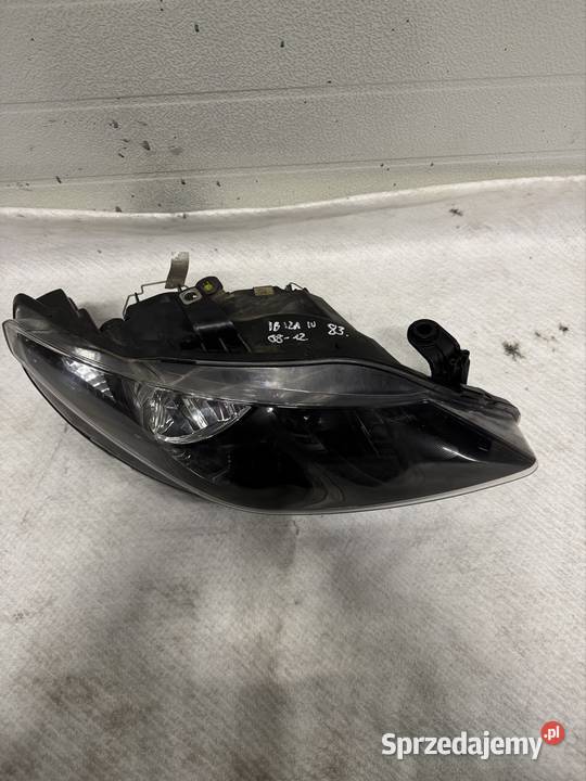 Lampa prawy przód Seat Ibiza IV 0812 Jasienica