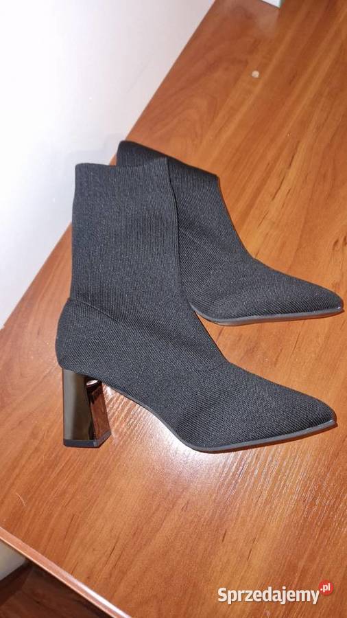 Botki na słupku Olsztyn