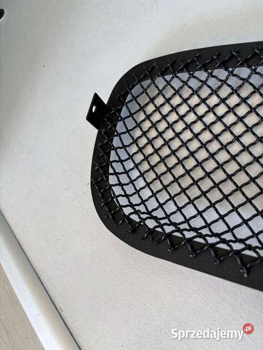 Nakładka na Grill Chłodnicę SpeedForm Phantom