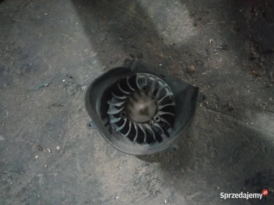 Sprzedam części do skutera Piaggio sfera 50 Ryki sprzedam