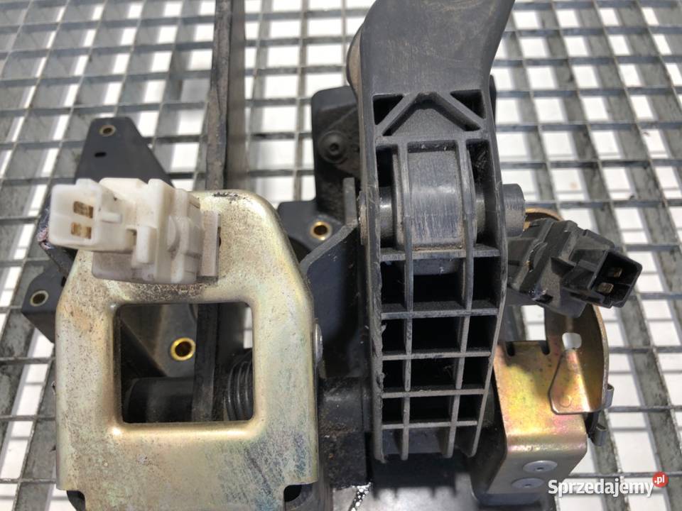 PEDAŁY PEUGEOT BOXER I 9402 28 126