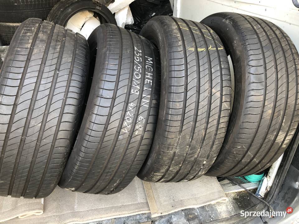 Komplet opon letnich MICHELIN 2355019 2021r 69mm 235
