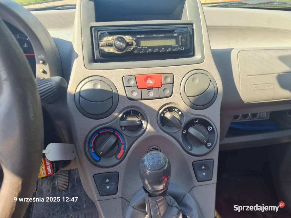 FIAT PANDA 11 benzyna 2005r podlaskie Grajewo sprzedam