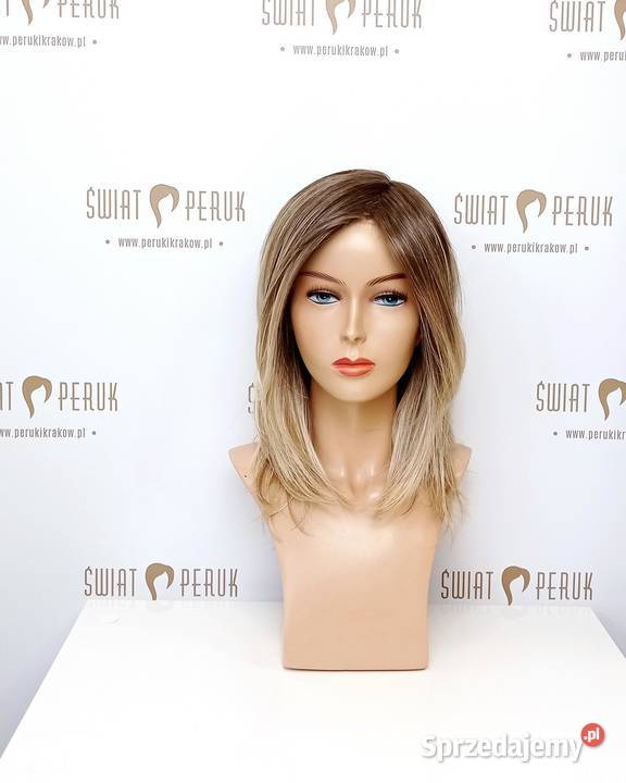 Półdługa termoodporna peruka syntetyczna Akcesoria do włosów Stopnica