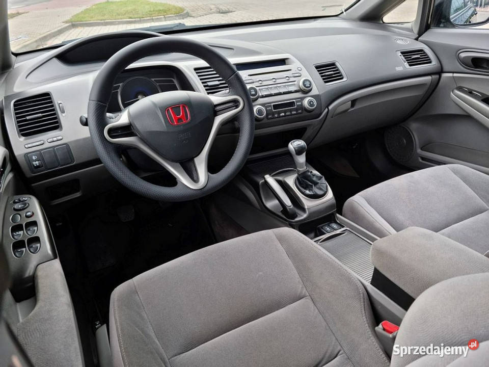 Honda Civic GWARANCJA 18 iVTEC 140 manual sedan czarny mazowieckie Warszawa