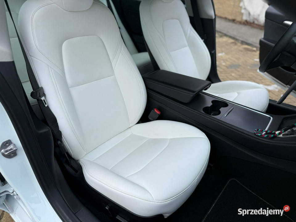 Tesla Model 3 Tarnowskie Góry