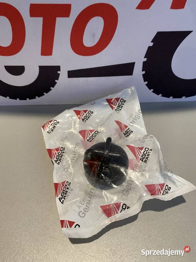 Korek wlewu oleju Massey Ferguson Valmet Białystok sprzedam