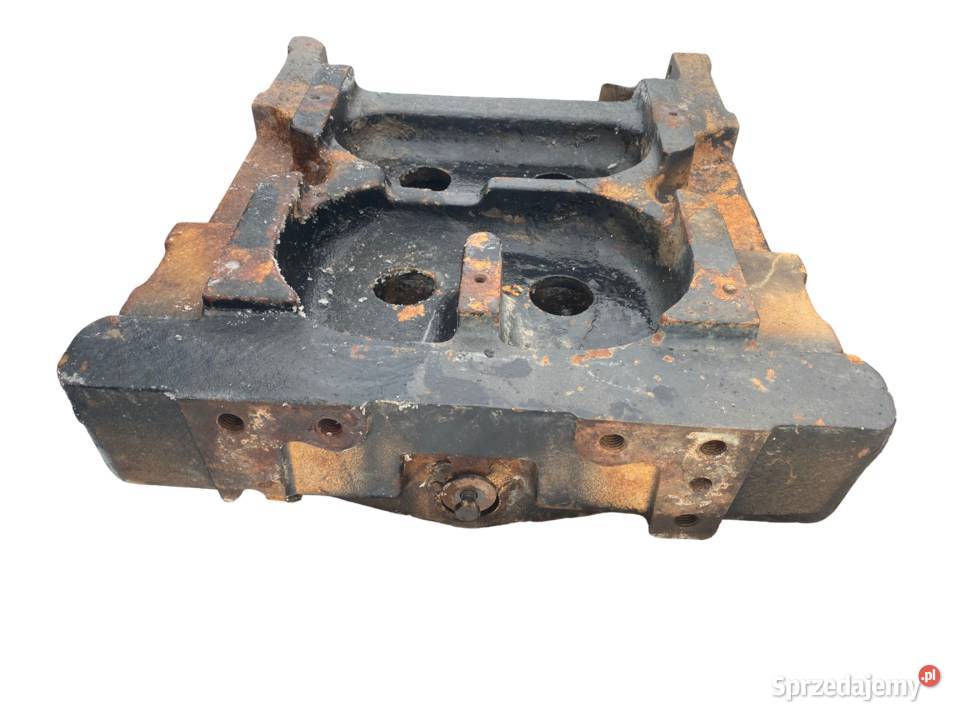 WSPORNIK PRZEDNIEJ OSI 137316A1 CASE MAGNUM 7250 Łódź