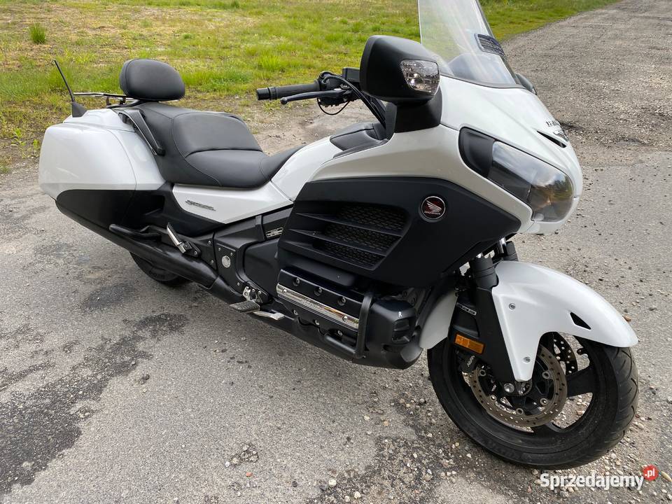 Honda Goldwing GL1800 F6B 2015 biały Myje sprzedam