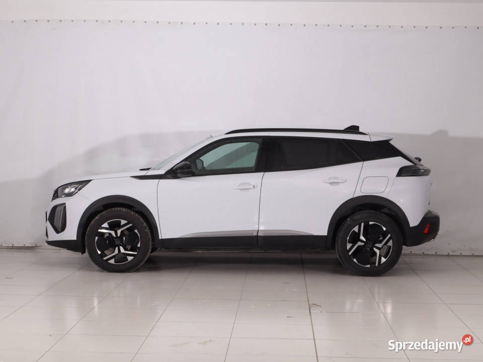 Peugeot 2008 12 PureTech Rok produkcji 2023 mazowieckie