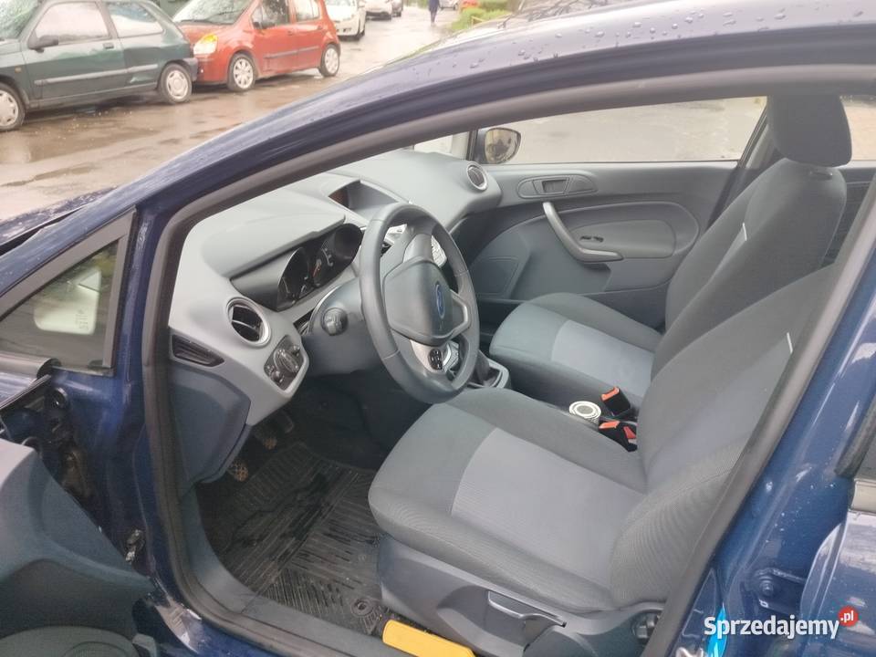 Ford Fiesta 14 TDCi 2011r polski salon Lublin