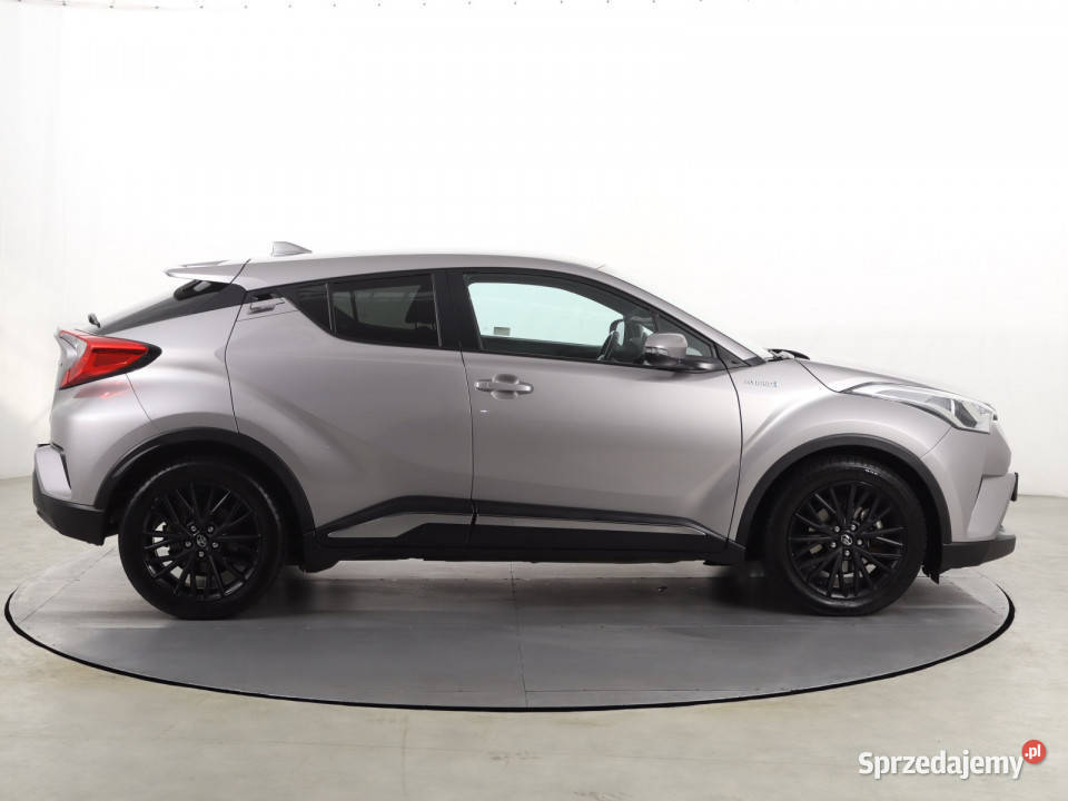 Toyota CHR 18 Hybrid Rok produkcji 2018 Katowice