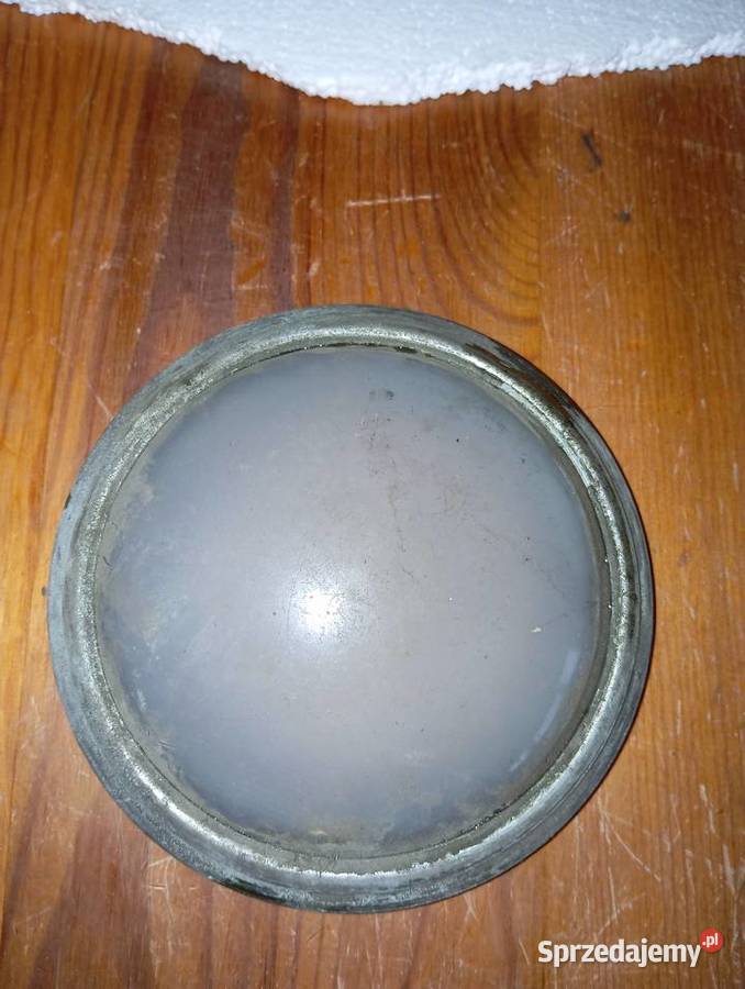 Klosze lampek wewnętrznych do aut zabytkowych