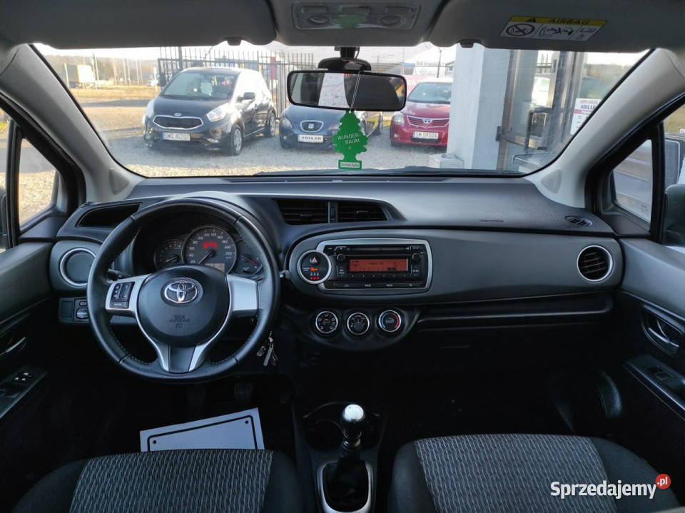 Toyota Yaris 14 benzyna 6biegów klima isofix autoalarm Racibórz