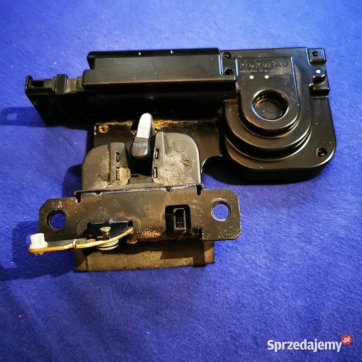 DOCIĄG KLAPY BAGAŻNIKA VOLKSWAGEN TOUAREG Jaworzno sprzedam