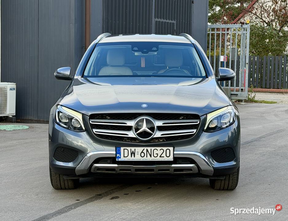 MercedesBenz GLC 250 4Matic Salon Polska Oława