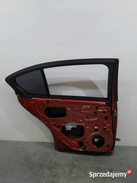DRZWI LEWE TYŁ NBA Infiniti Q50 I 2013 Rok produkcji 2017 Drzwi sprzedam