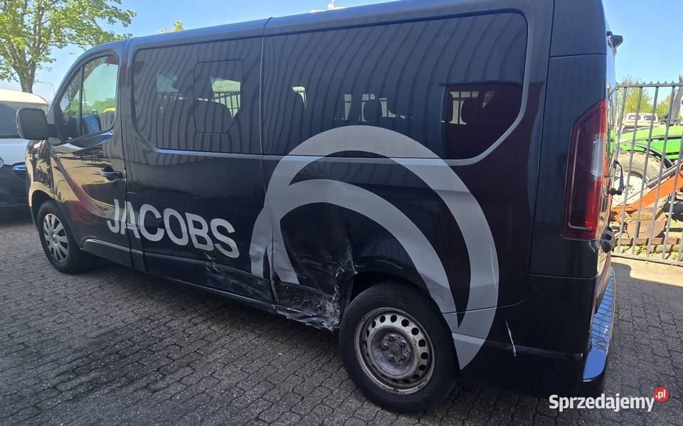 Osobowy Opel Vivaro 2018 16 diesel 290000km Kalisz