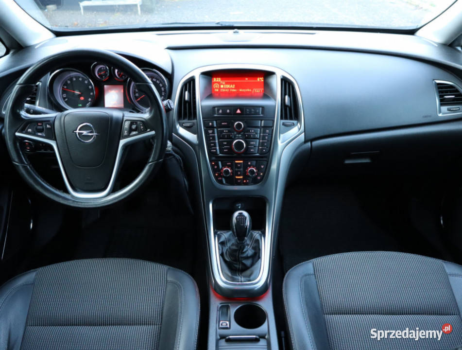 Opel Astra 14 T tempomat Piaseczno sprzedam