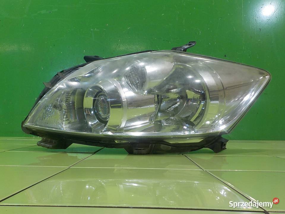 TOYOTA AURIS I LIFT 18 VVTI AUT 11r HB 5D lampa