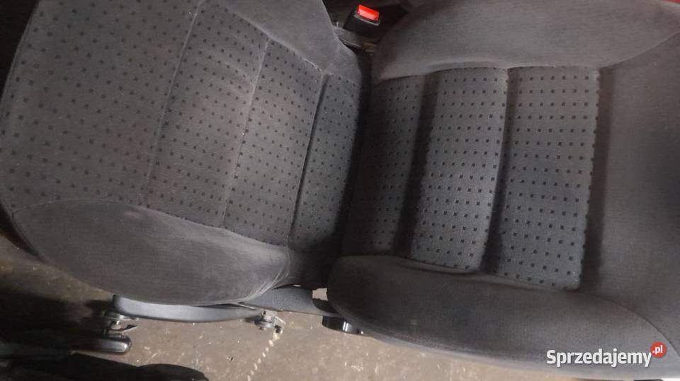 Podsufitka golf4 5D fotele kanapy uszczelki