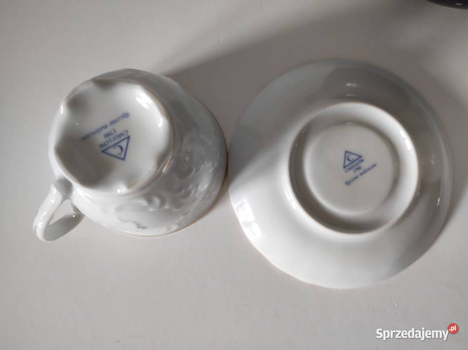 porcelanowa filiżanka z talerzykiem Ćmielów
