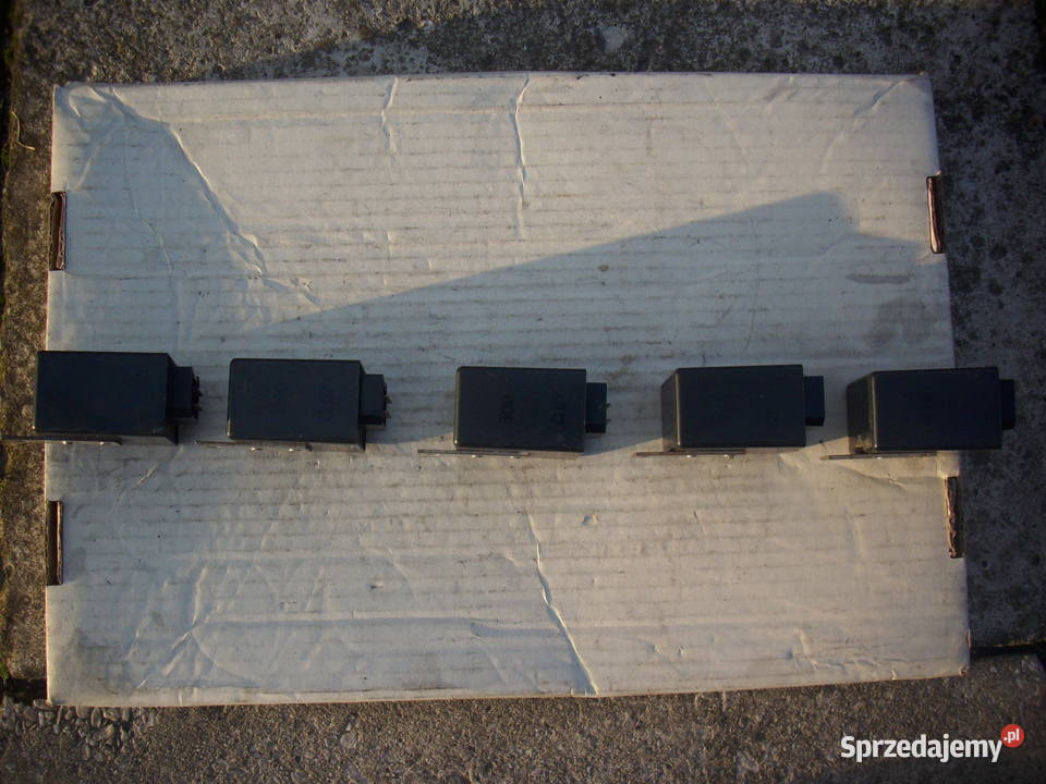 Przekaźnik HELLA 5WG002450027 MERCEDES T1 kaczka Kielce