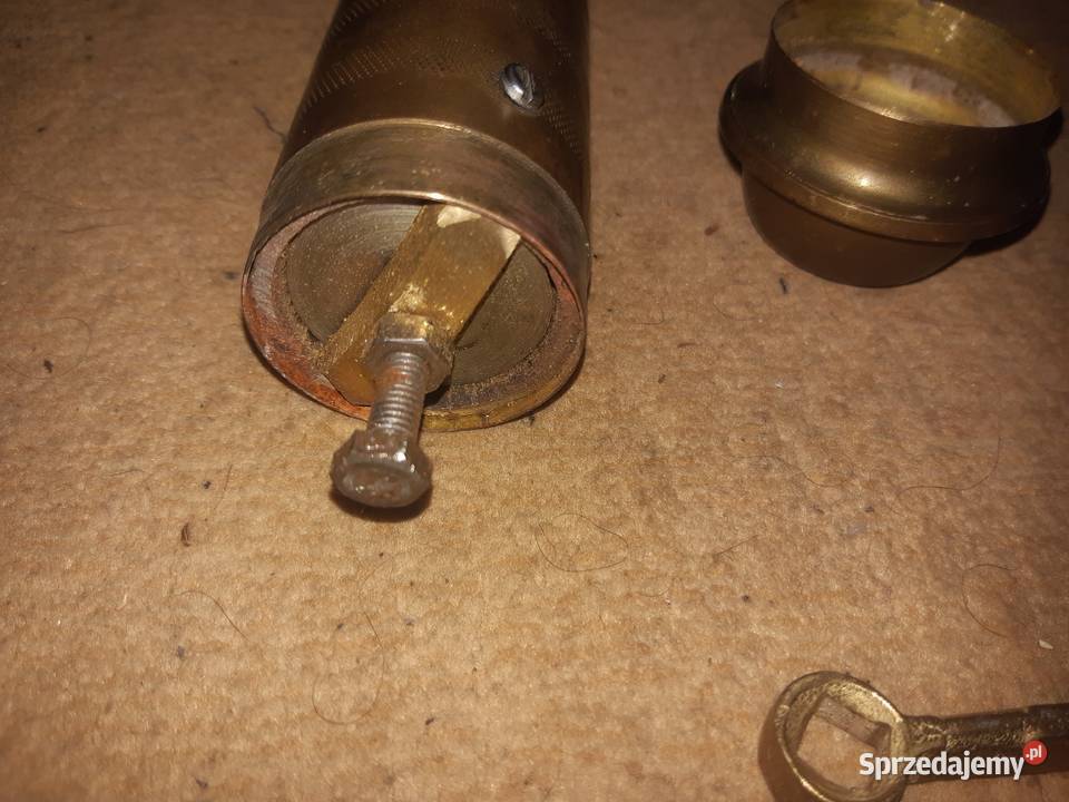 Stary ręczny młynek do kawy mosiężny Stary Sącz