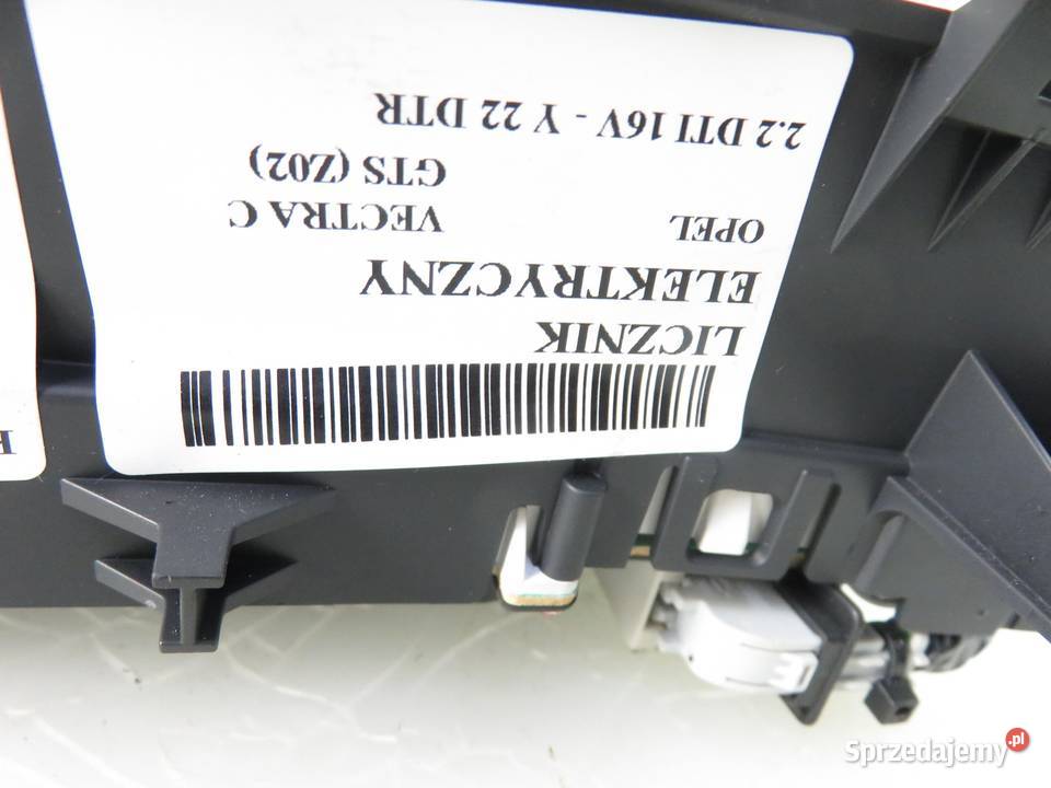 LICZNIK OPEL VECTRA C GTS 22 DTI 16V 13144743WB