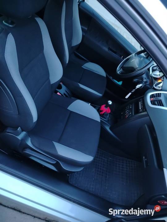 Peugeot 207 14 benzyna srebrny Włocławek