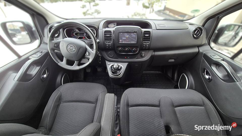 OPEL VIVARO TRAFIC FV 23 Bezwypadkowy krajowy Vivaro