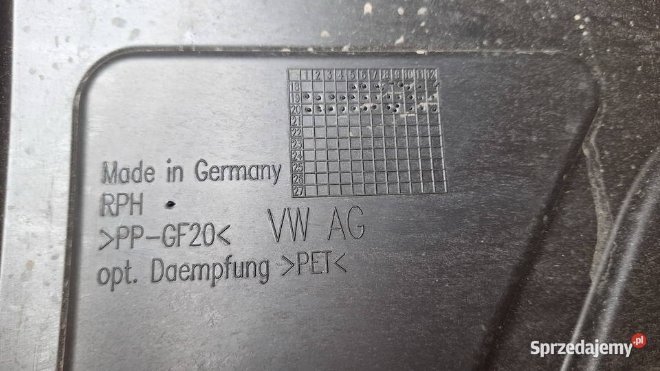 Osłona silnika VW Caddy 300825236 D Caddy sprzedam