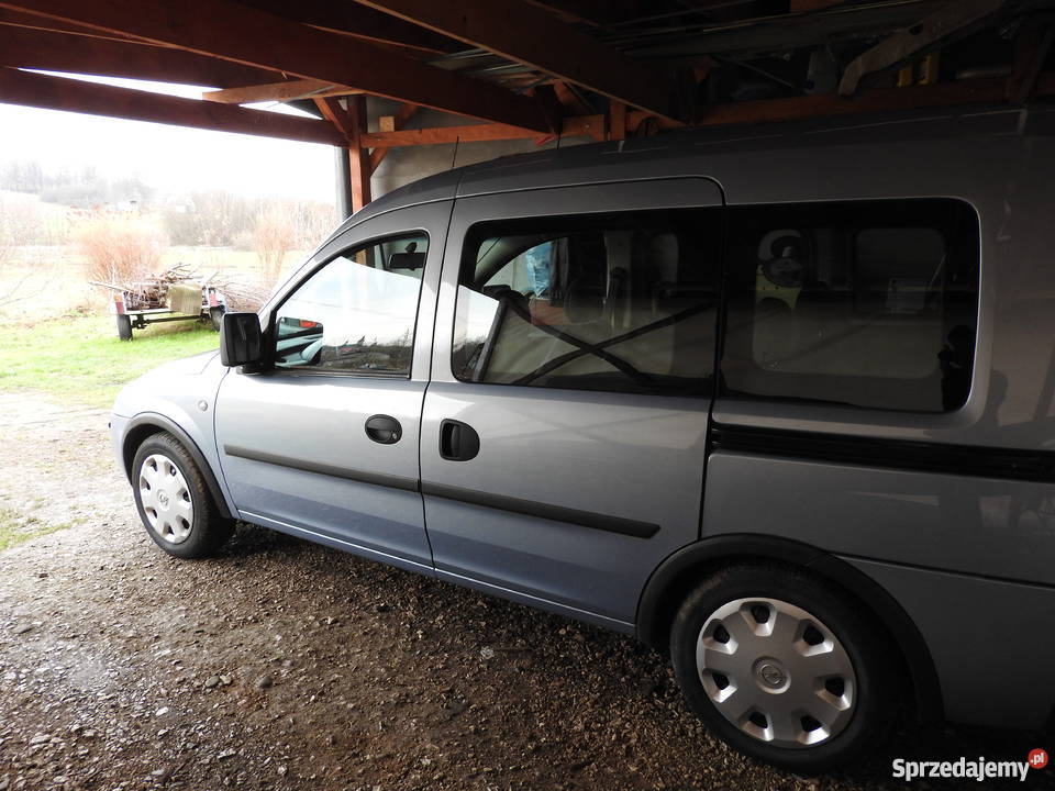 Opel Combo Głogoczów