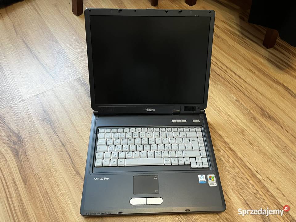 Stary laptop Fujitsu Siemens Amilo Pro V2010 Intel Celeron  Brzana