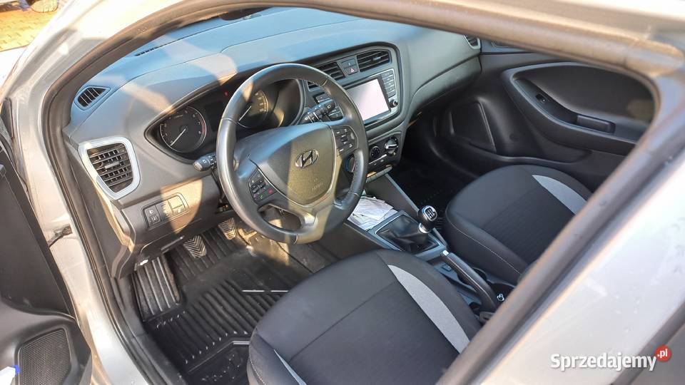 hyundai i20 2017r 62000 BG świętokrzyskie Kije sprzedam