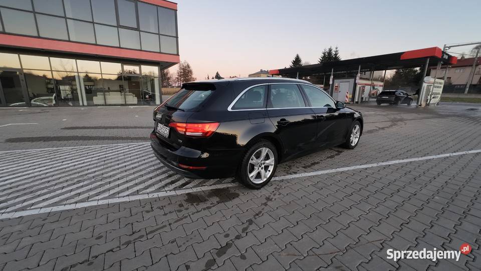 Audi a4 b9 2016r manual 20tdi Łańcut sprzedam