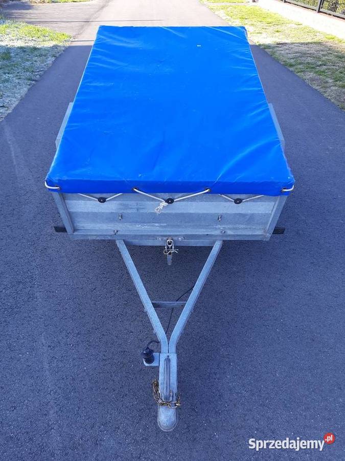 Przyczepka samochodowa Skokowa