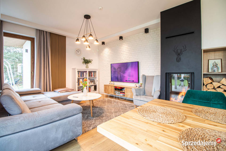 Dom wolnostojący 12395m2 Bolszewo 1108m2